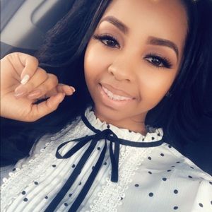 Meet your Posher, Evie